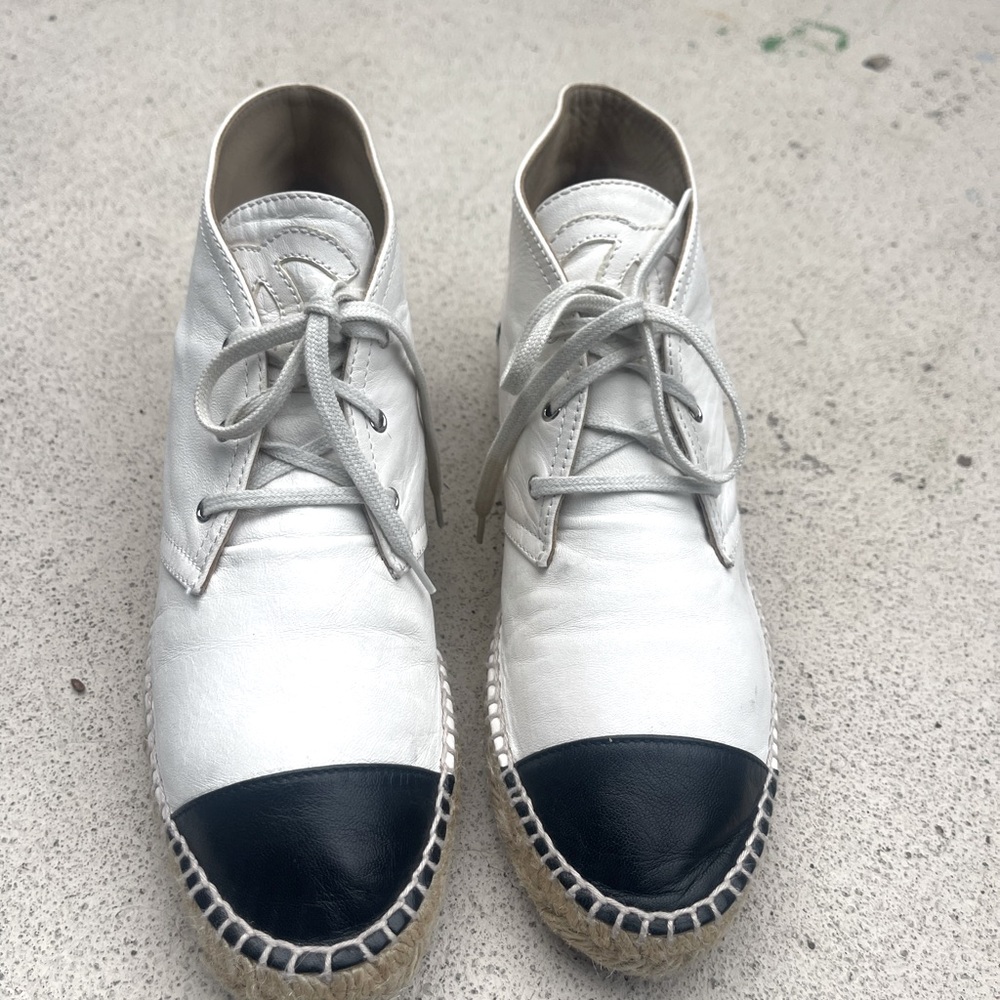 Chanel lace up espadrilles size 40